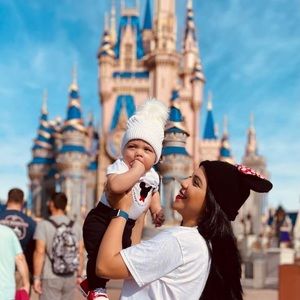 Meet your Posher, Kellys